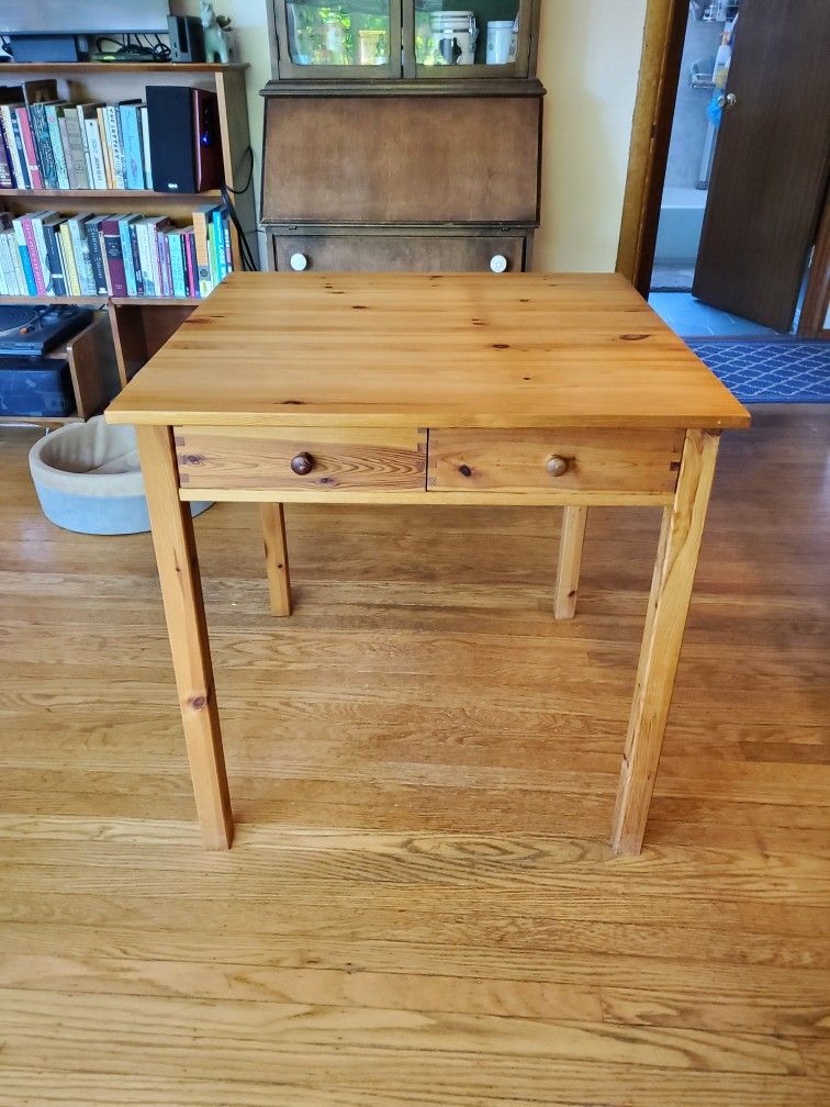 Square Wood Table Sized 29.5w X 29.5l X 30h