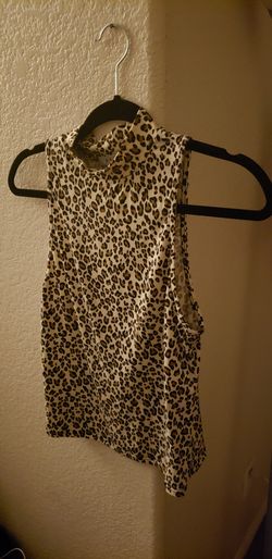 Leopard top