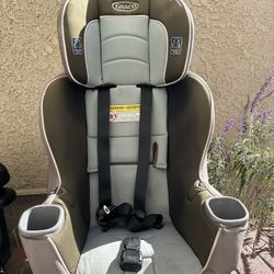 Graco Car seat