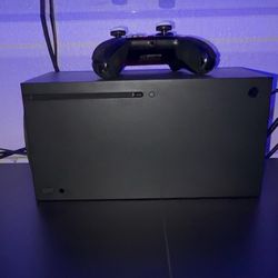One of the cleanest used Xbox series exes you’ll ever find