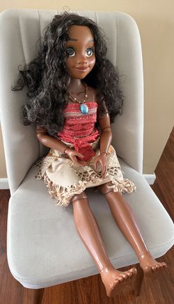 Disney Princess 32” Moana doll