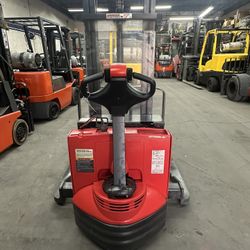 Forklift Stocker Raymond 