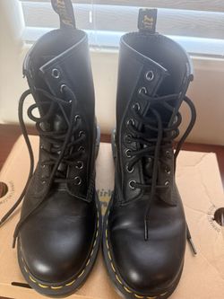 Dr. Martens Air Wair