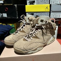 Travis Scott Khaki Size 10