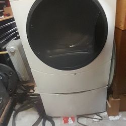 Kenmore Elite He3 Front Load Electric Dryer
