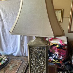 Beautiful Mirrored Gold Finish Vintage Table Lamp