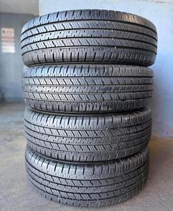 225/75/16 Firestone 📍📍 Vendo un set de llantas con 80% de vida las 4 📍🌟