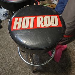 Swivel Garage Stool In Good Condition