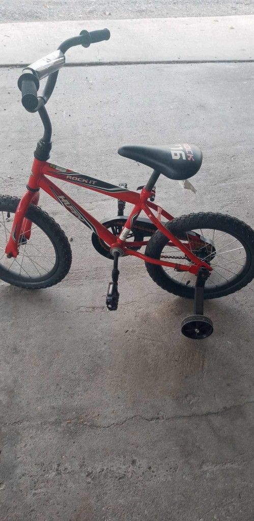 2 Bikes For Sale. Taking Offers On Both