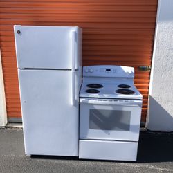 Matching Set Stove And Fridge