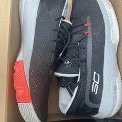 Under Armour Men's Sc 3zerO lii