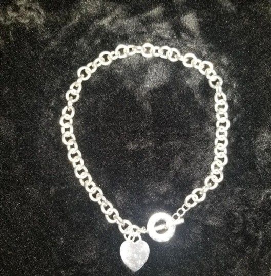 Retired Authentic Tiffany & Co. Heart Tag Toggle Necklace 