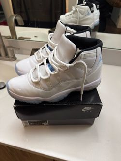Air Jordan 11 Legend Blue Size 10