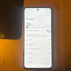 Motorola Edge (2022)