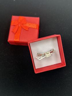 14KT WHITE GOLD RING