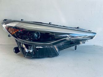 2022-2025 TOYOTA COROLLA CROSS RH PASSENGER SIDE HEADLIGHT LED OEM NON ADAPTIVE