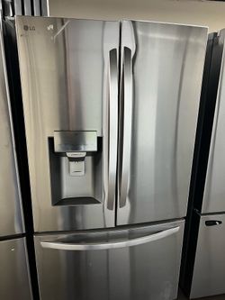 OPEN BOX LG FRENCH STYLE REFRIGERATOR STAINLESS STEEL