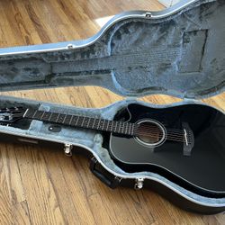 Takamine G Series GD30CE Dreadnought Cutaway Acoustic-Electric Guitar with Roadrunner Hardshell Case