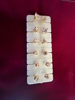 ✨ Aretes de Oro 18K – Lujo que Se Nota ✨