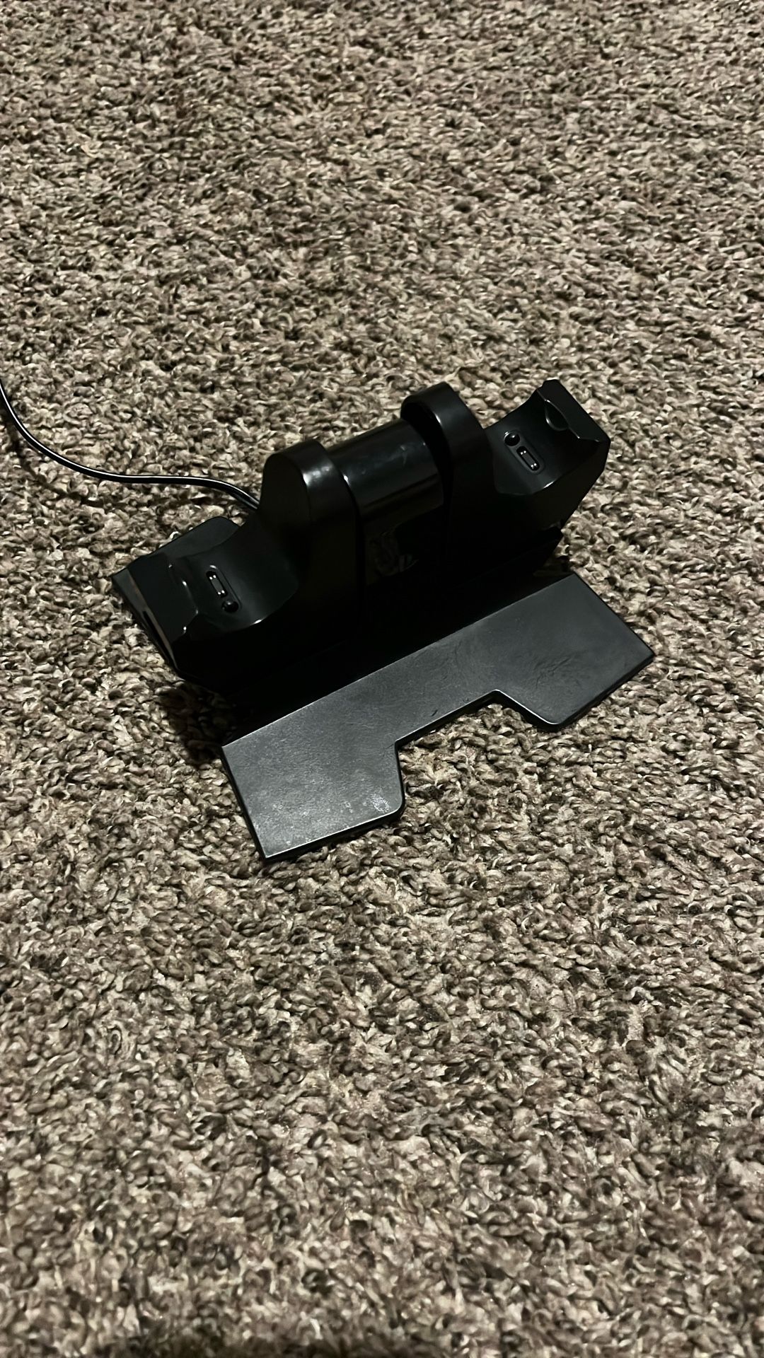 Playstation charging port