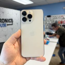 iPhone 14 Pro Max 256GB Unlocked Gold color in Excellent condition