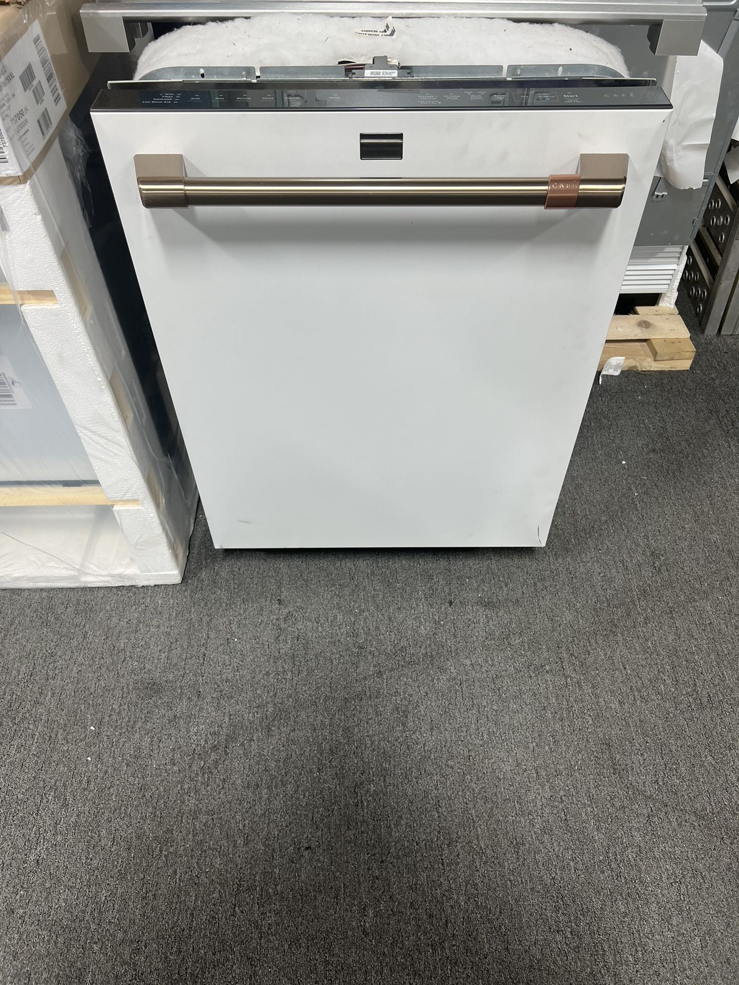 GE Cafe Dishwasher for Sale in Laguna Hills, CA OfferUp