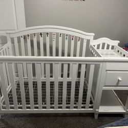 Baby Crib 