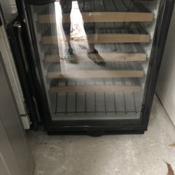 Wine Fridge - Cooler 