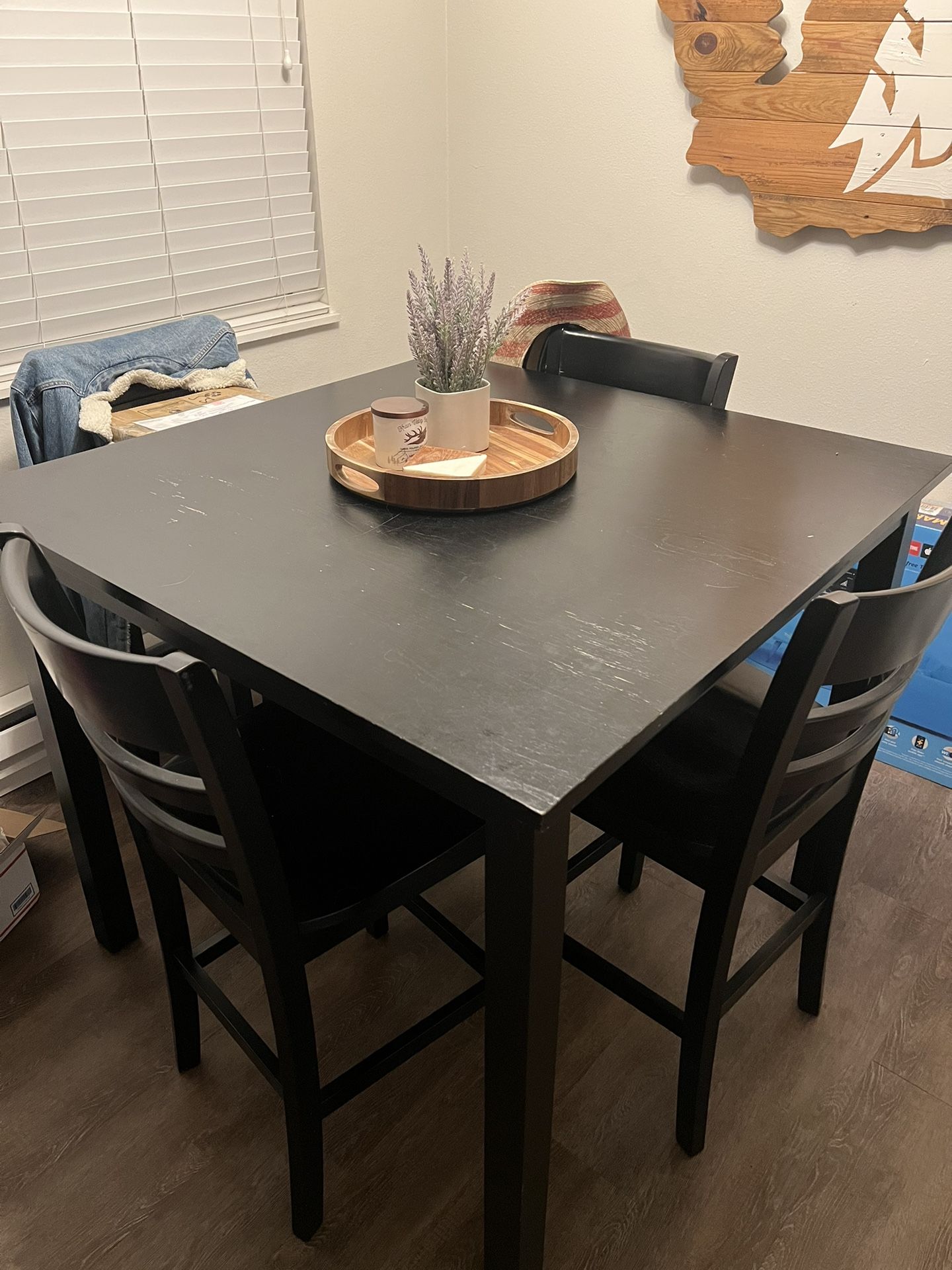 Black Kitchen Table W/ Chairs for Sale in Seattle, WA - OfferUp