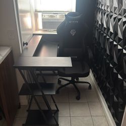 Desk And Game Chair 