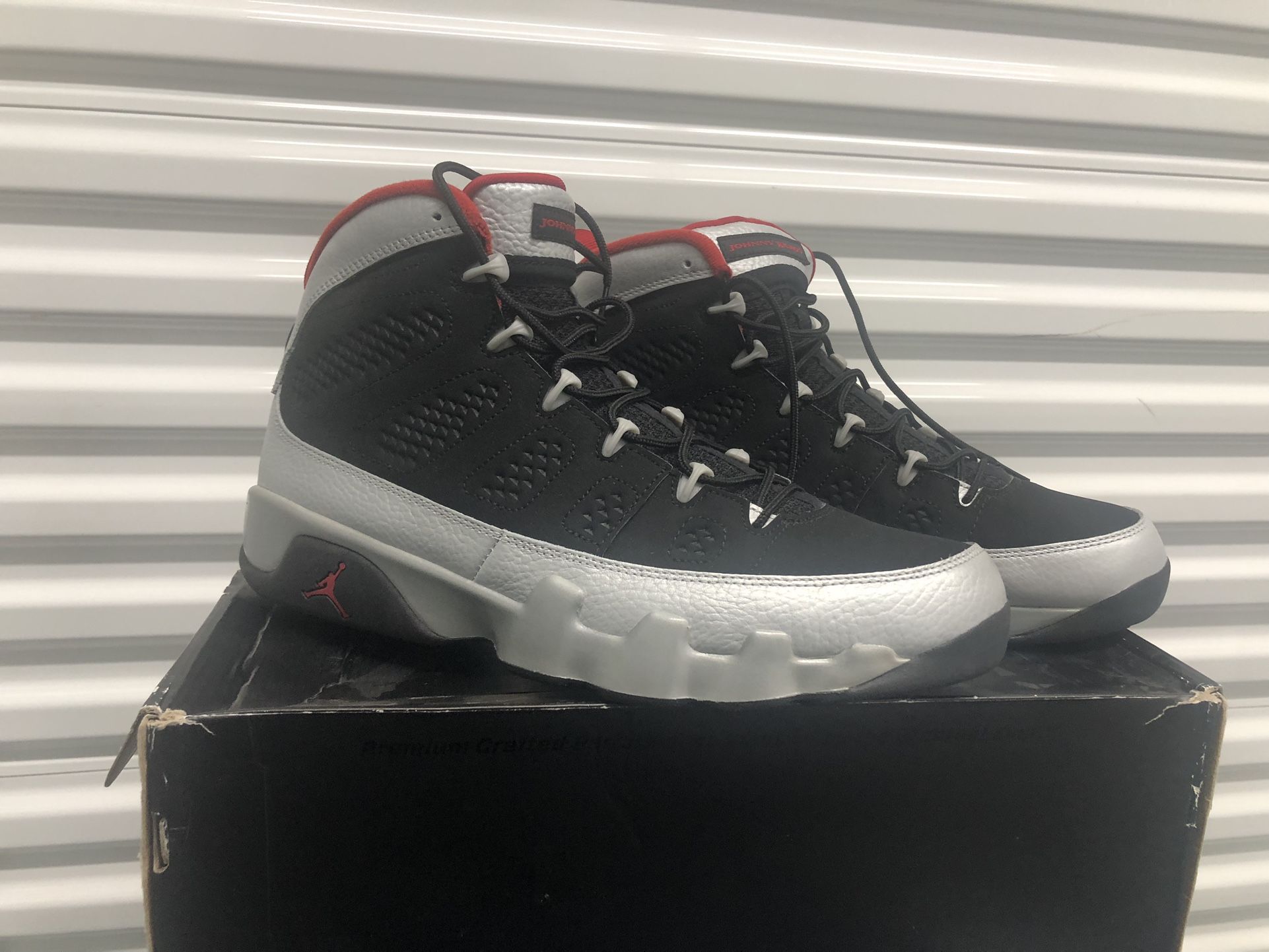 Jordan 9 Retro Johnny Kilroy