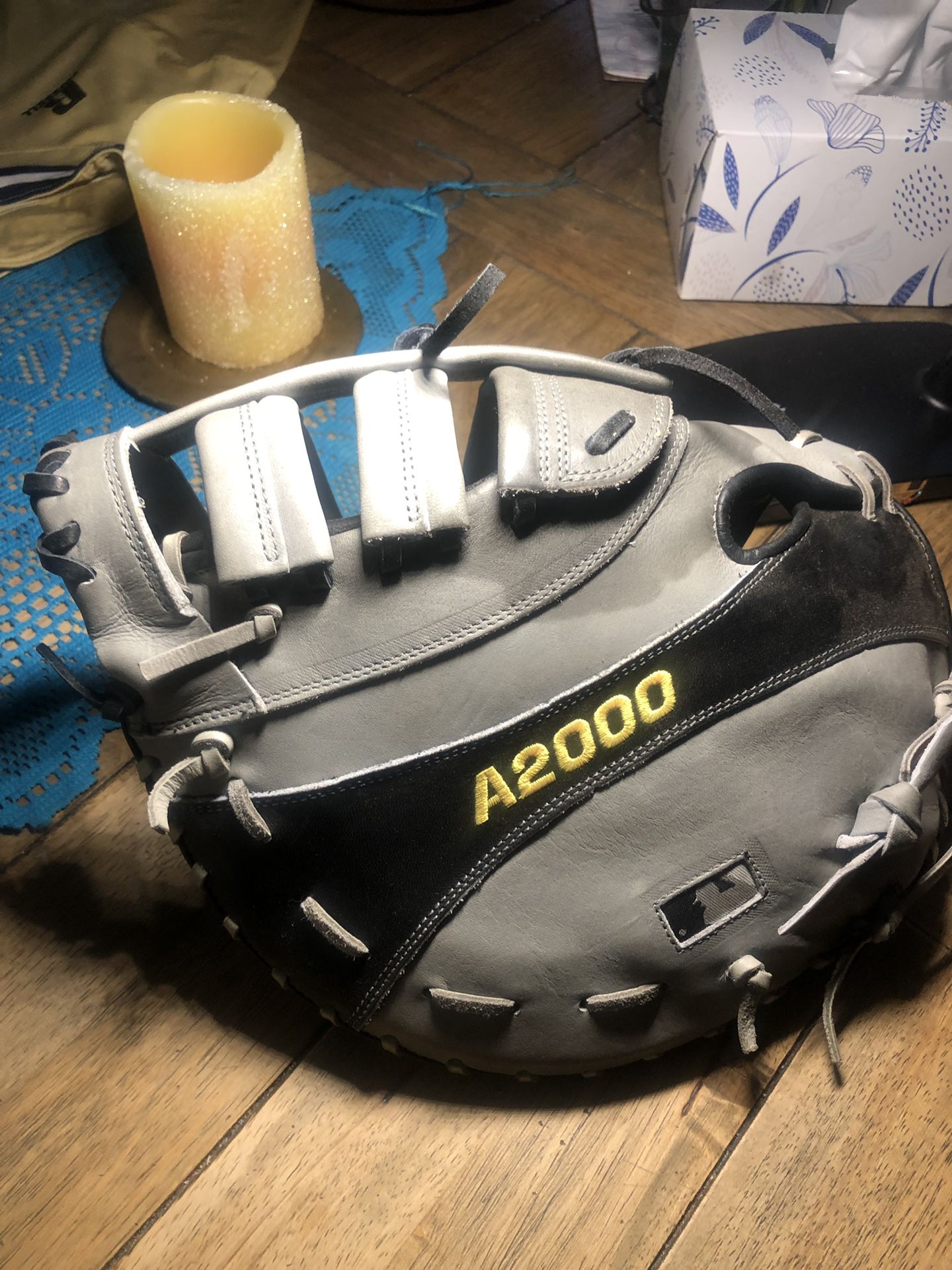 Wilson A2000 Right Hand Baseball glove