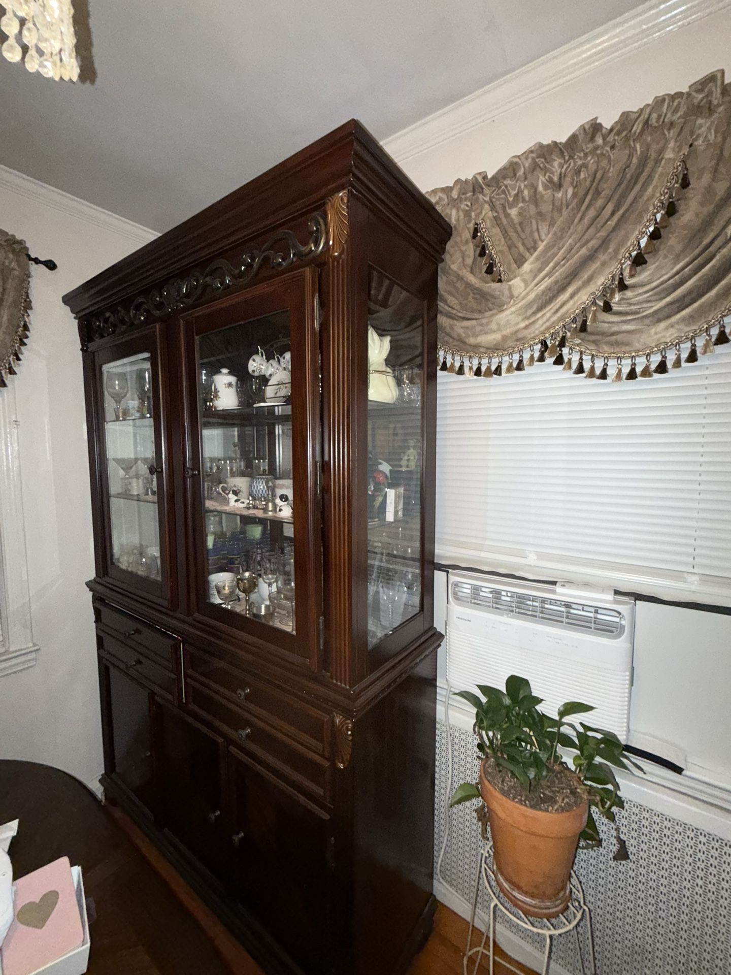 China Cabinet For Sale 