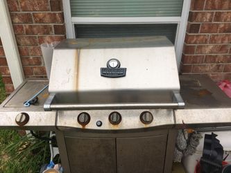 Gas Grill With Storage Can Use With Charcoal