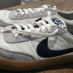 Nike Shoes Size 9
