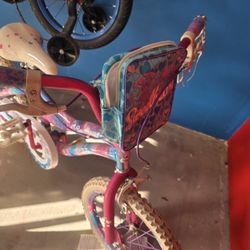  Dynacraft Sweetheart 18-inch Girls BMX Bike. 