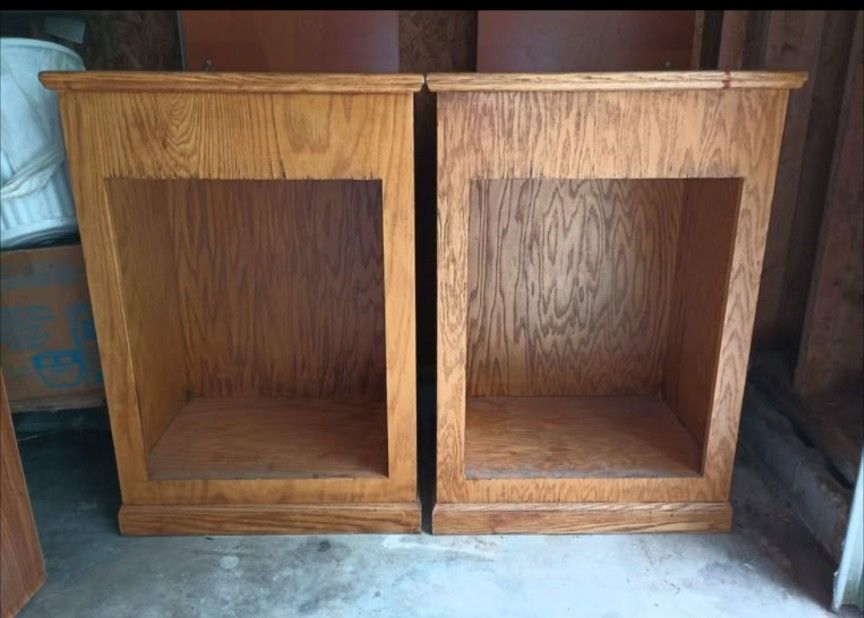 Solid Wood Custom Cabinets 