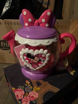 Minnie Mouse dishes as is