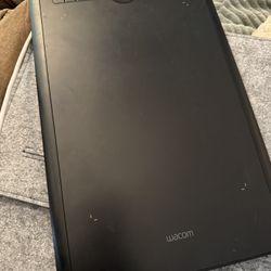 Wacom intuos pro creative tablet 