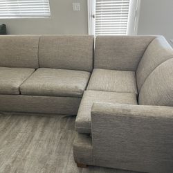 Couch (pull Out Bed) 
