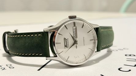 Tissot Visodate Automatic