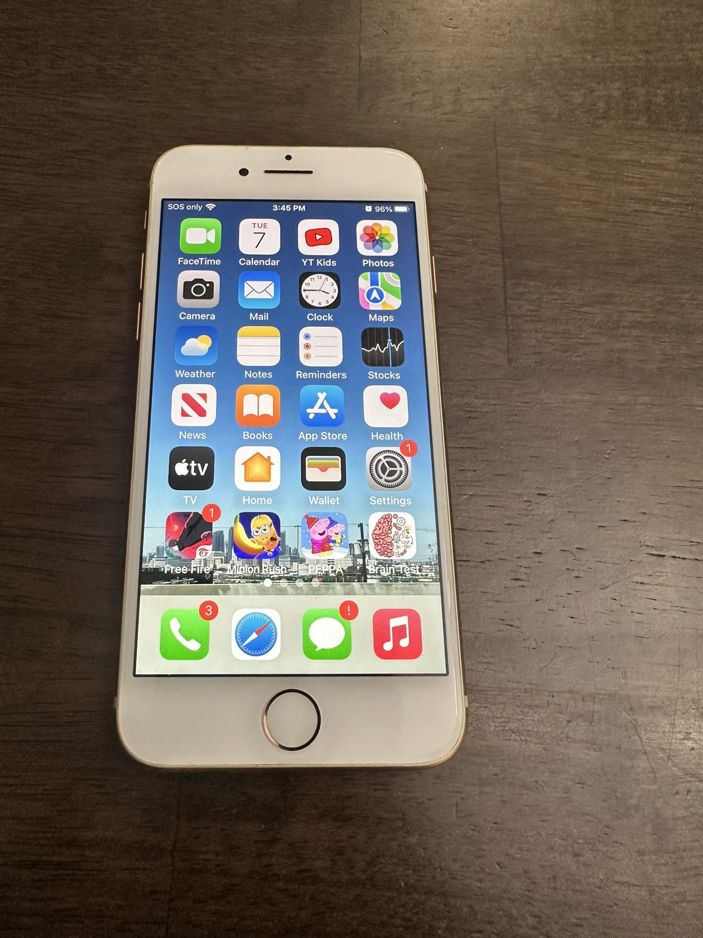 iPhone 8