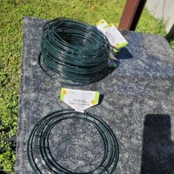 Arts And Crafts Wreath Ring Lot (Some May Have Color Wear)