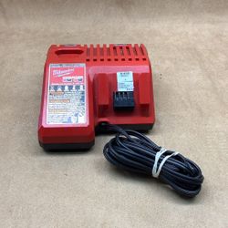 Milwaukee M18 M12 Combo Battery Charger 48-59-1812