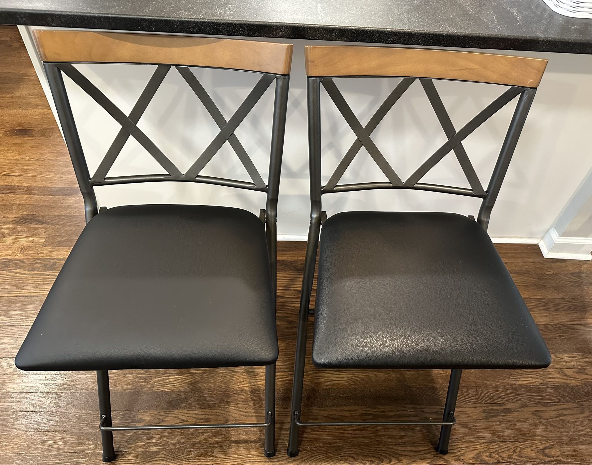 2 Counter Height Stools