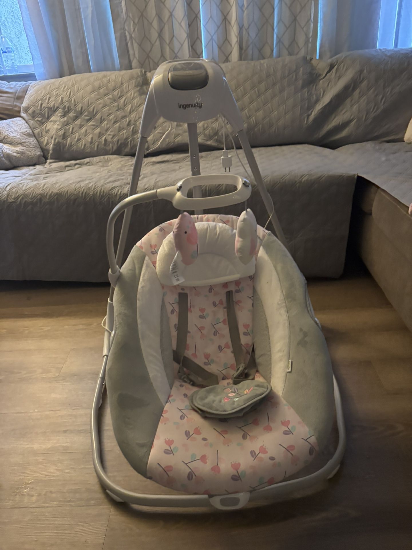 Baby Swing With Music