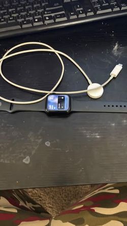 Apple Watch SE (2nd generation) 44mm Midnight