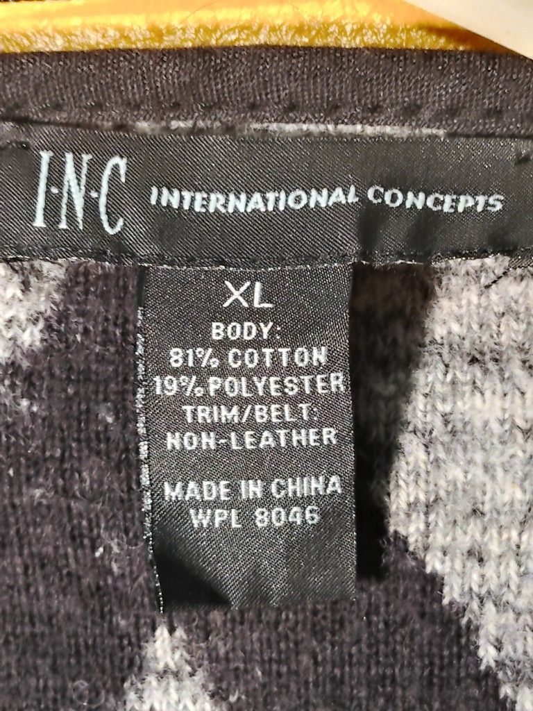 Cardigan Black And White Cream Stripes