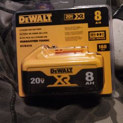 DeWalt 20 V MAX LITHIUM ION XR; 8AH
