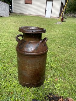 Vintage Metal Milk Can 10 gallon 24" Tall Rare Antique